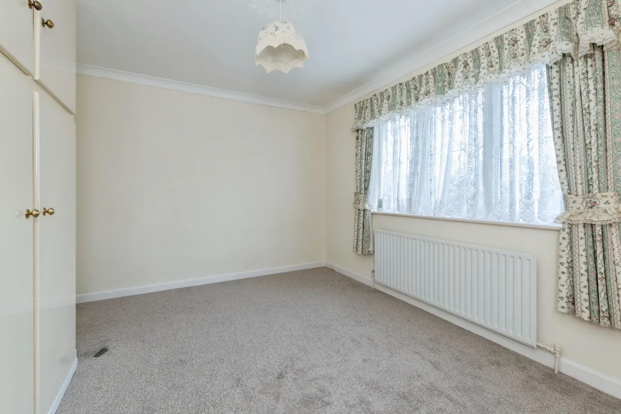 Gallows Drive, Ferndown, BH22, photo 11