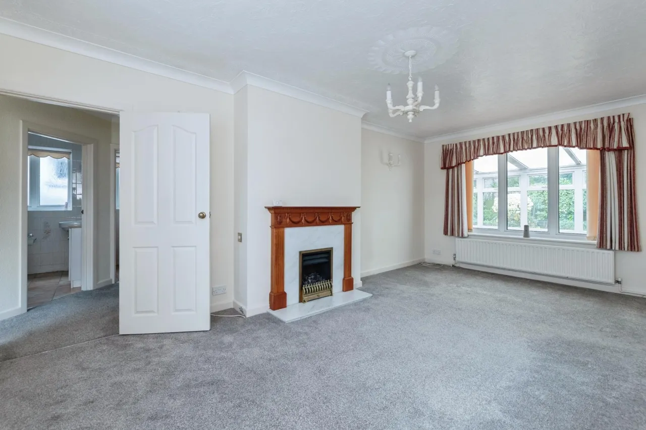 Gallows Drive, Ferndown, BH22, photo 3