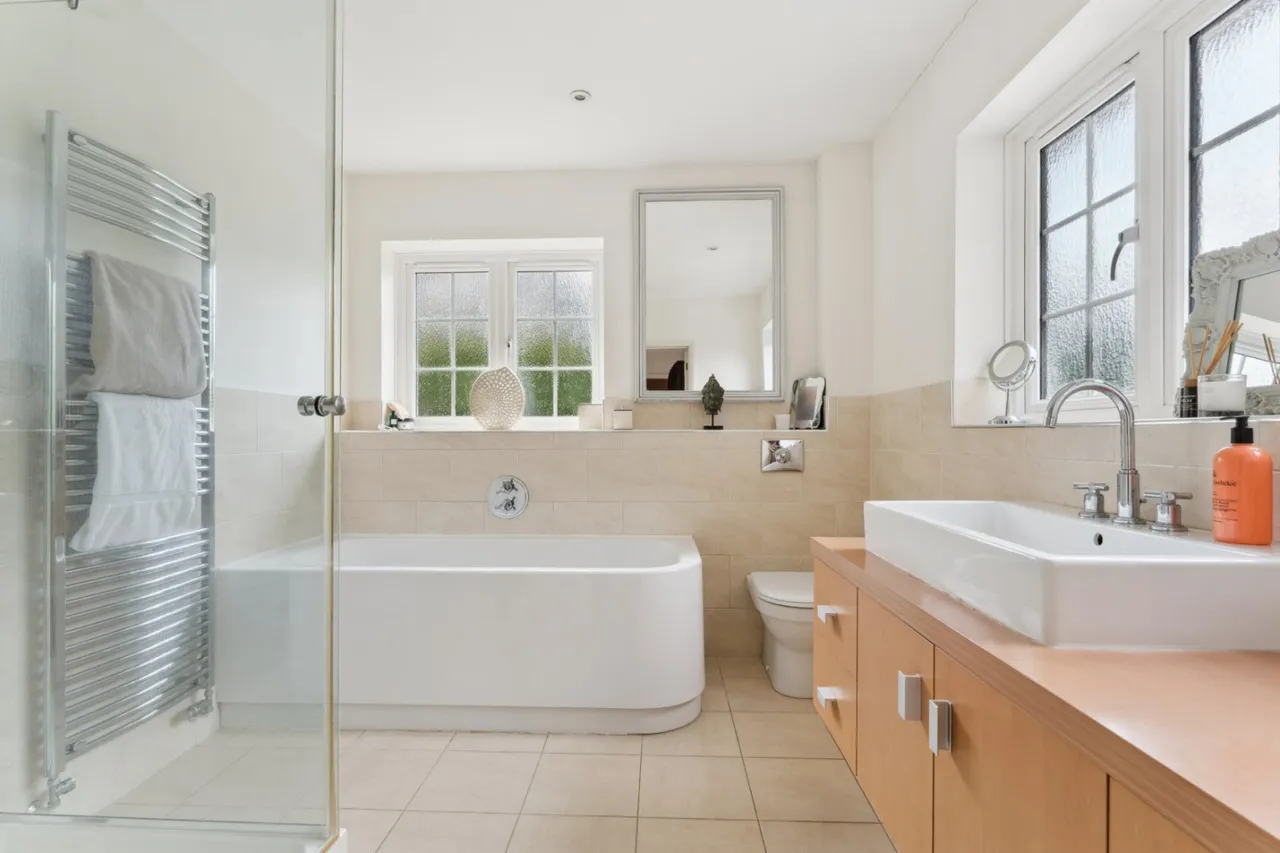 Manor Road, Penn, HP10, photo 25