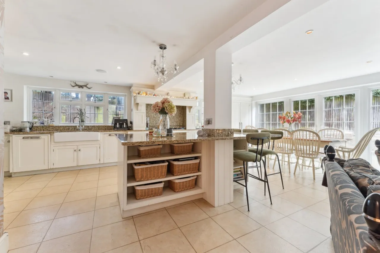 Manor Road, Penn, HP10, photo 2