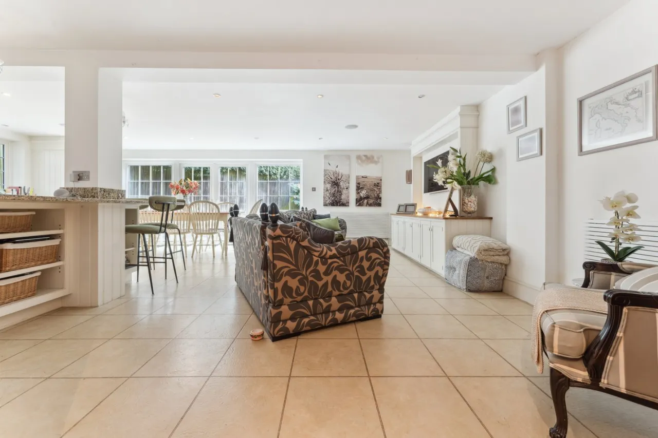 Manor Road, Penn, HP10, photo 12