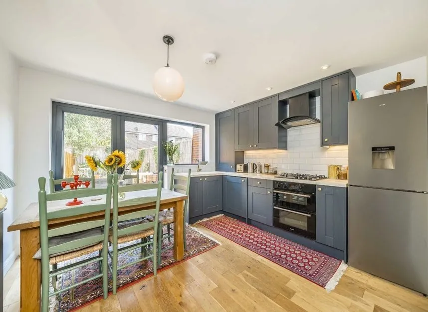 Bennetts Close, Mitcham, CR4, photo 3