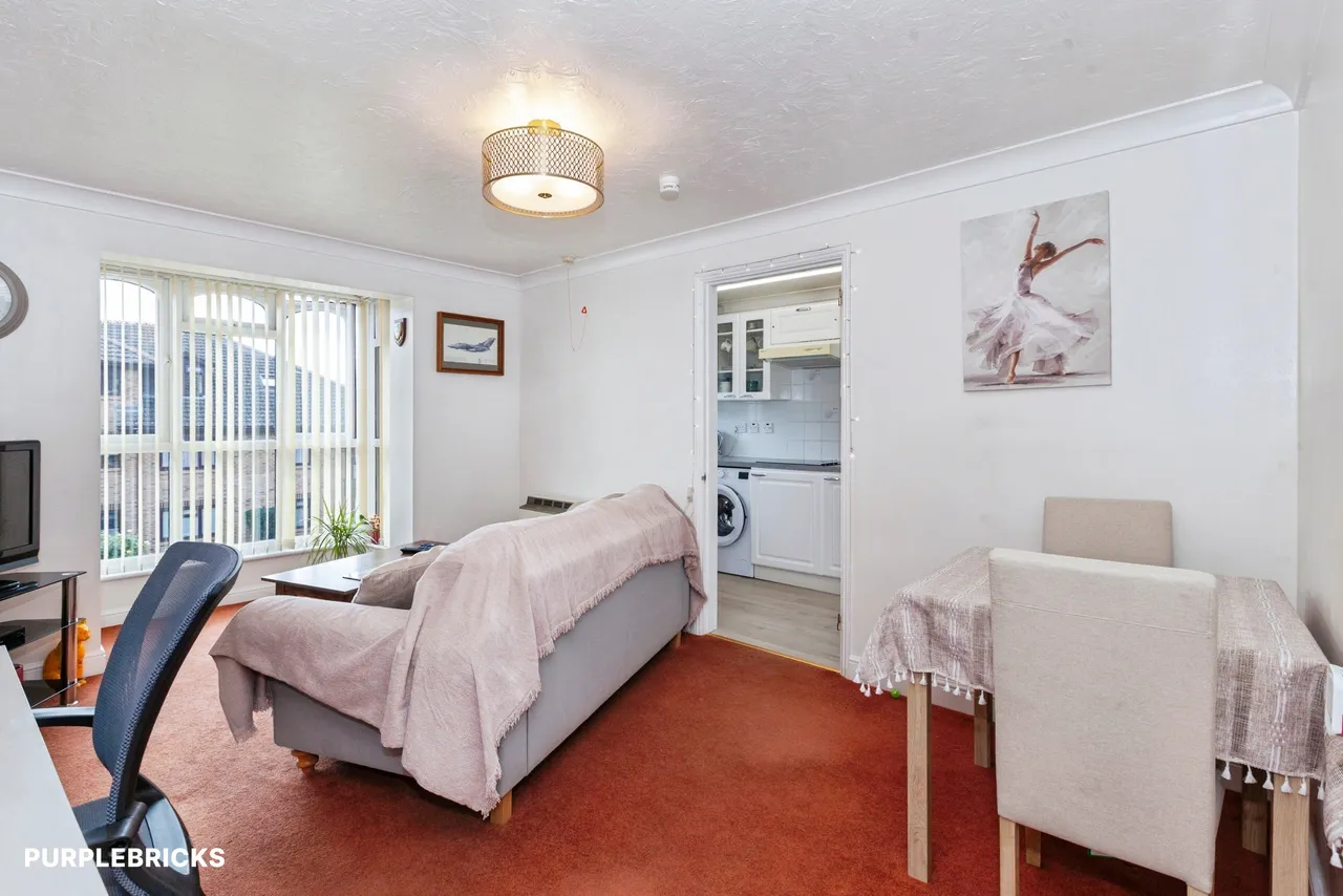 St. Christophers Gardens, Ascot, SL5, photo 6