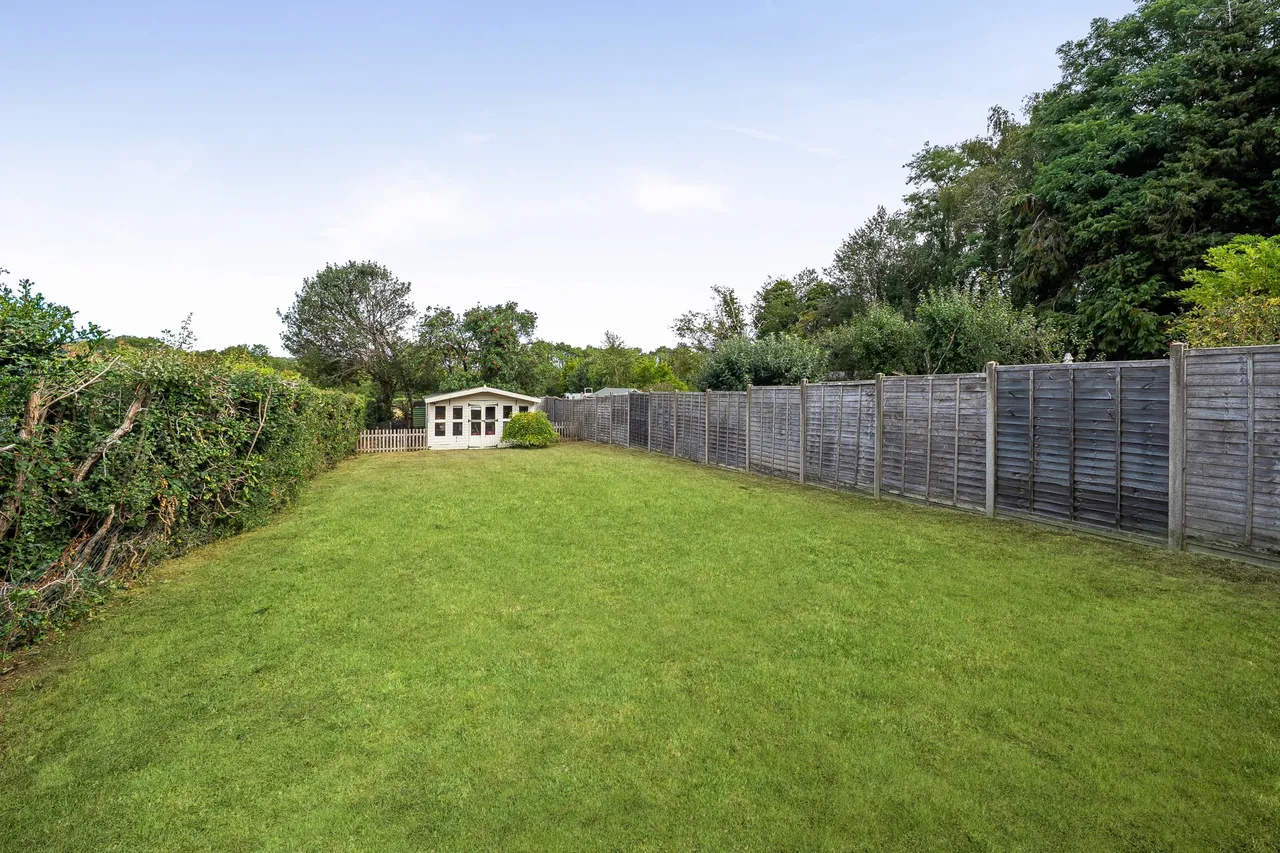 Island Cottages Kembers Lane, Mapledurwell, Basingstoke, RG25 2NA, photo 22