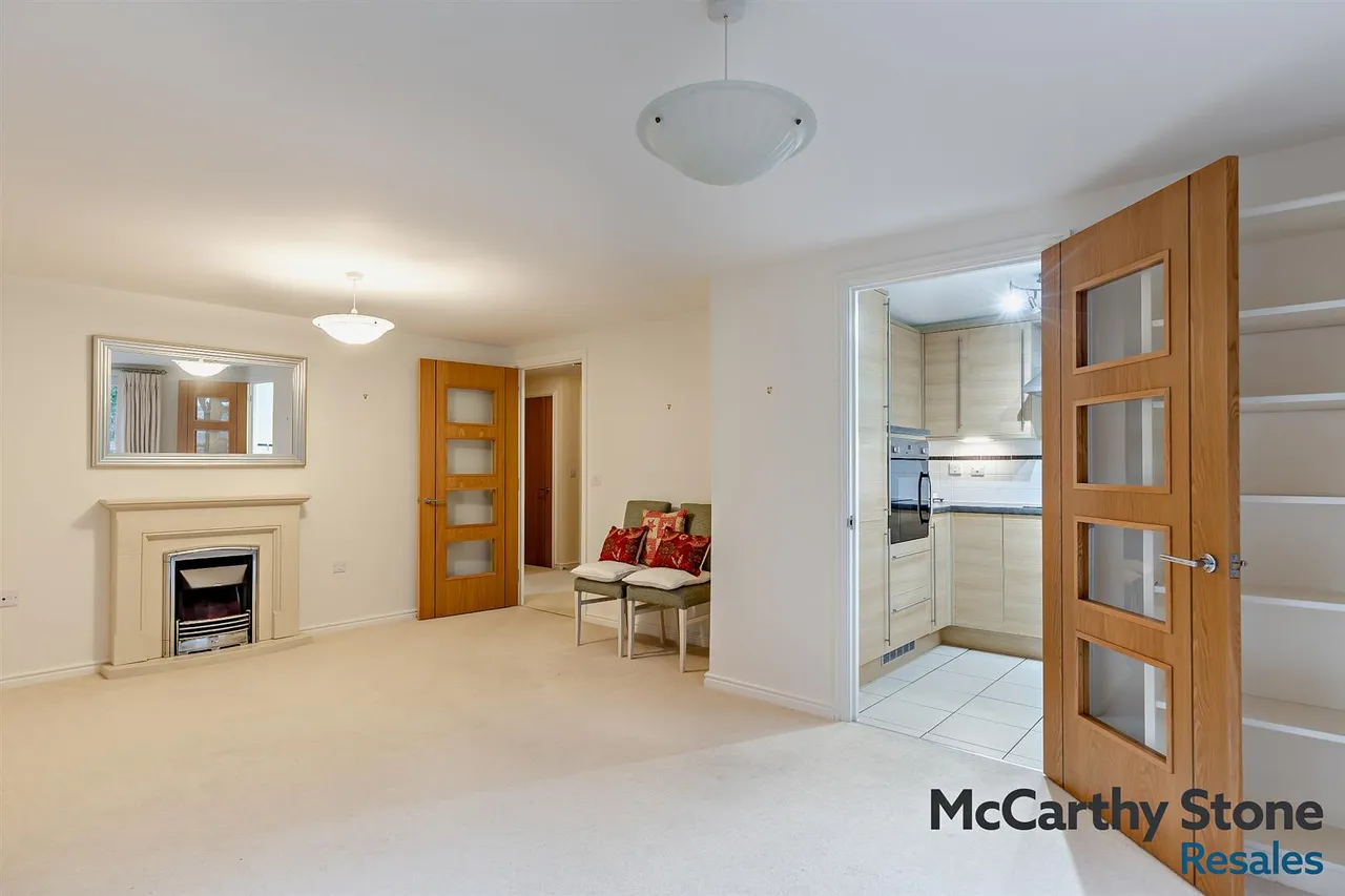 Tregolls Road, Truro, TR1, photo 4
