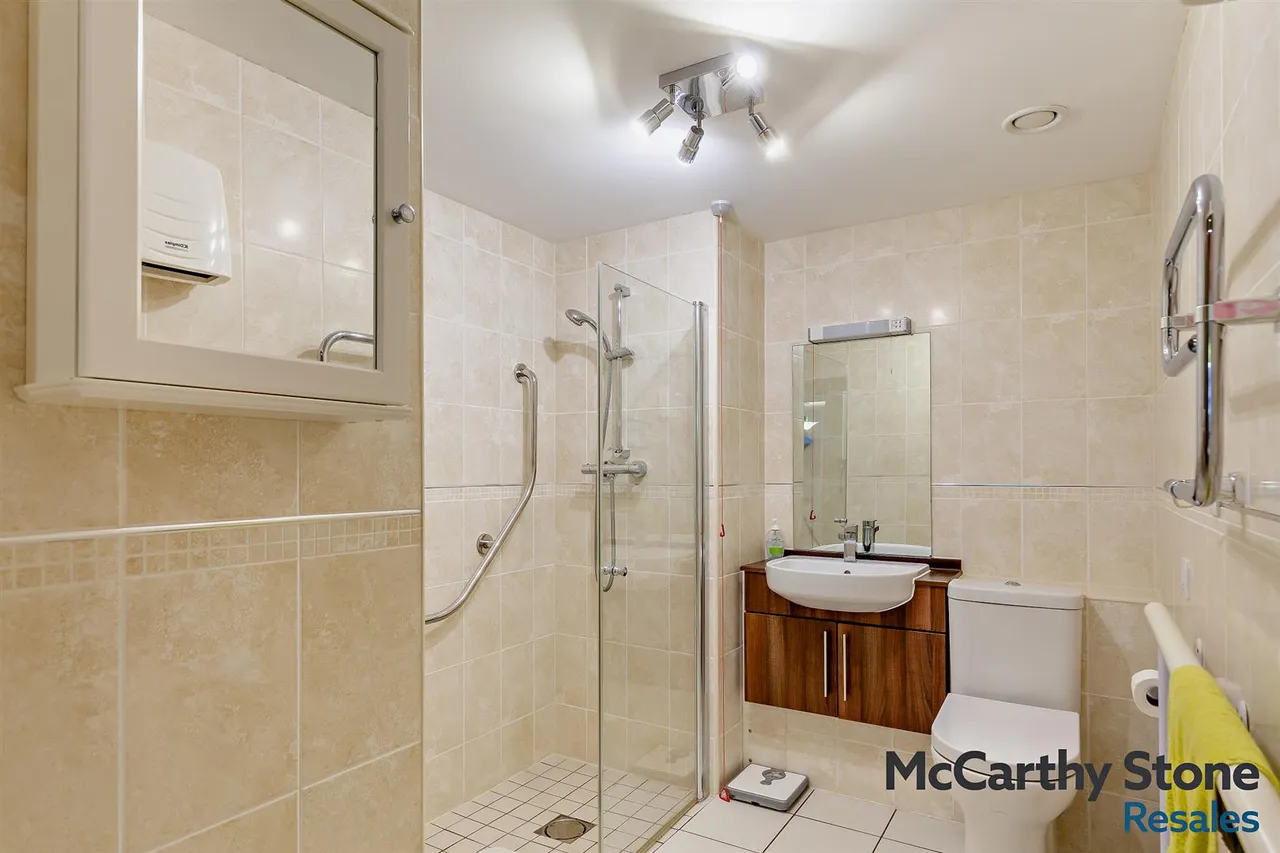 Tregolls Road, Truro, TR1, photo 11
