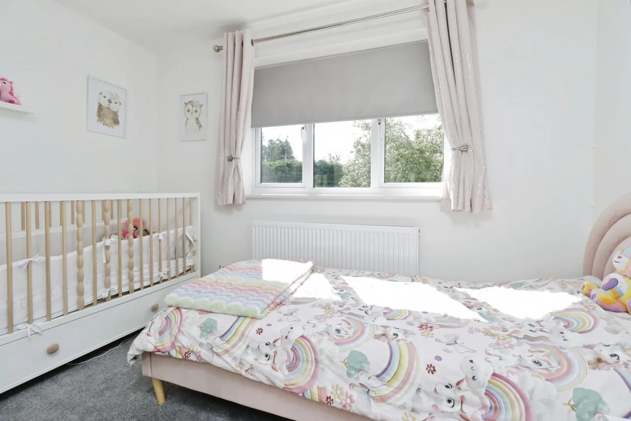 Damson Drive, The Rock, TF3, photo 21