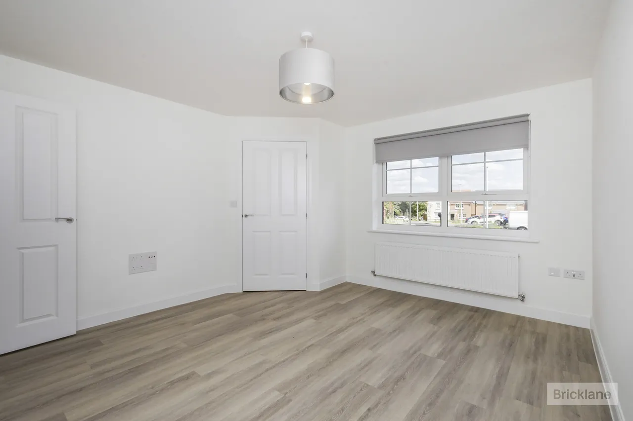 Tangmere Road, HAILSHAM, photo 4