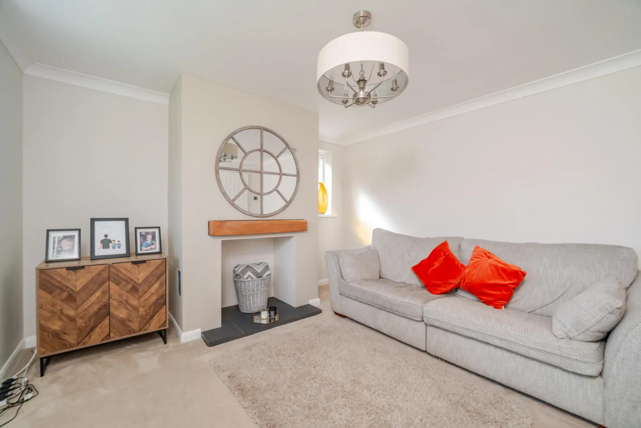 Lindsey Drive, Grimsby, DN36, photo 13