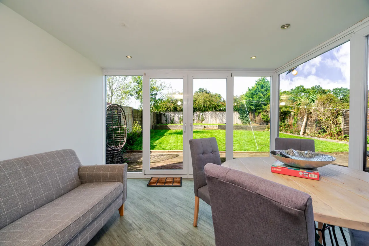 Lindsey Drive, Grimsby, DN36, photo 11
