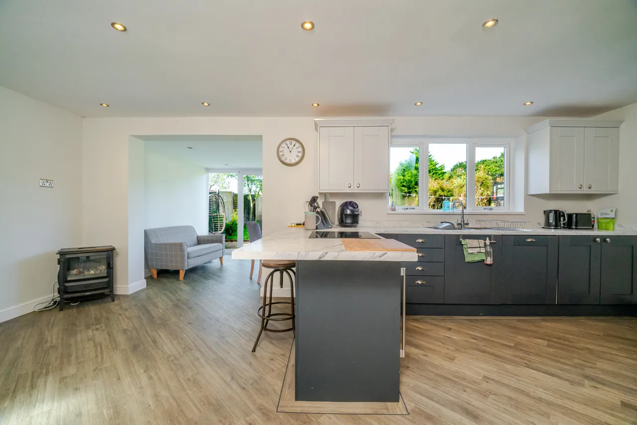 Lindsey Drive, Grimsby, DN36, photo 3