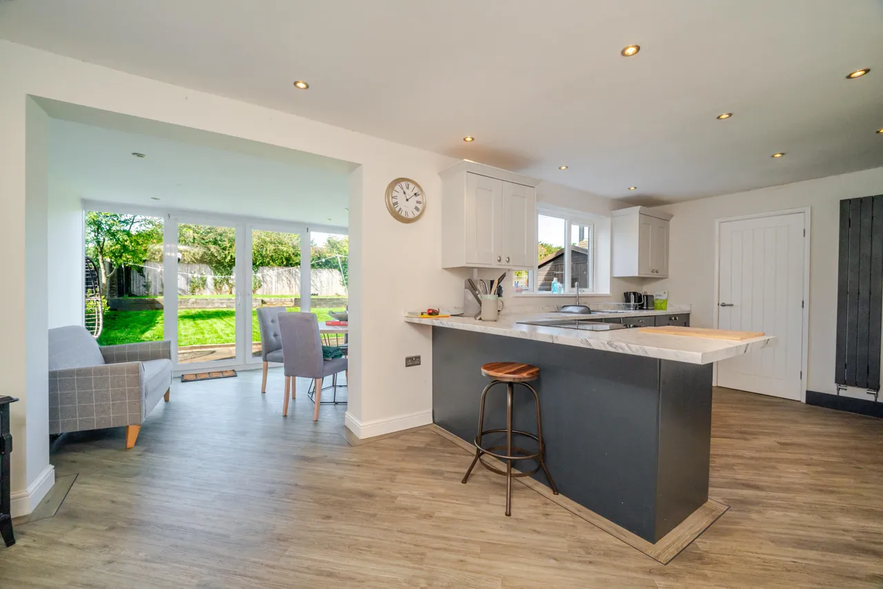 Lindsey Drive, Grimsby, DN36, photo 5