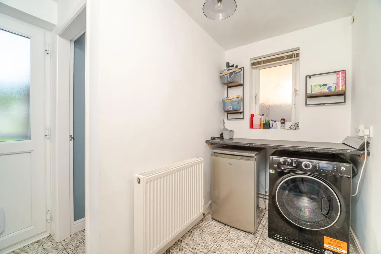 Lindsey Drive, Grimsby, DN36, photo 17