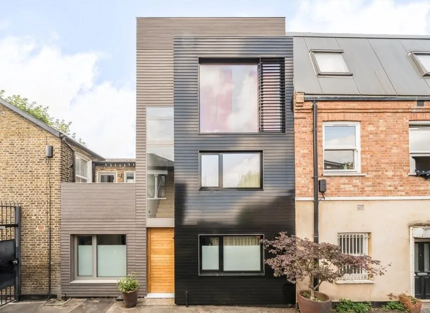 2 bed house for sale — Trafalgar Mews, Hackney Wick, E9