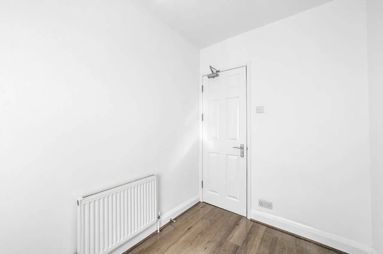 Sanderstead Road, London, E10 7PP, photo 12