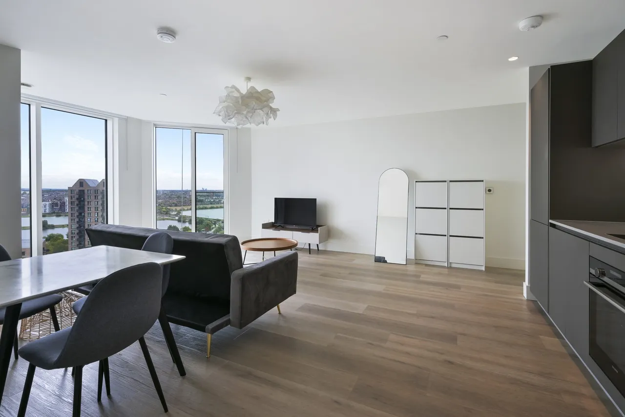 Daneland Walk, N17, photo 2