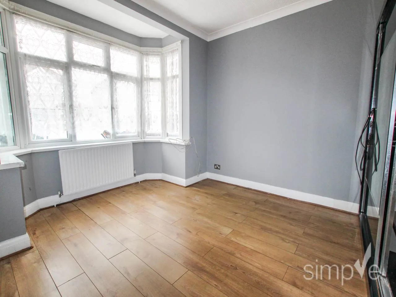 Greenland Crescent, Southall, UB2, photo 4