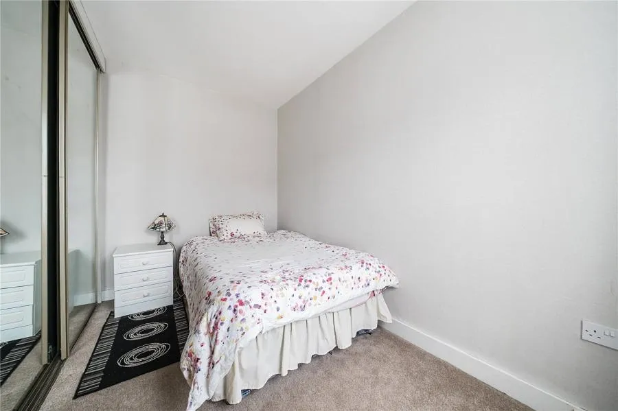 Russell Street, Windsor, SL4, photo 16