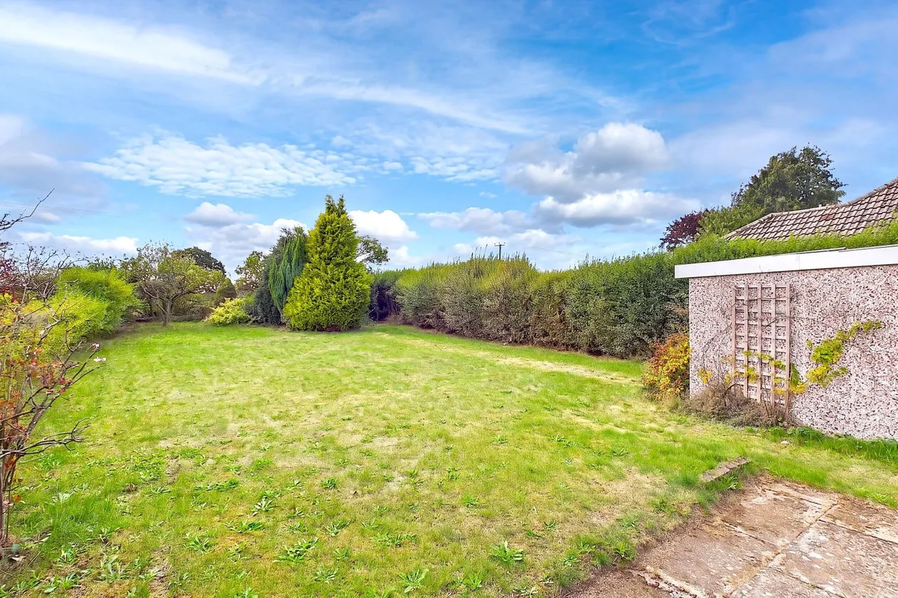 Sutton Lane, Barmby Moor, YO42, photo 12