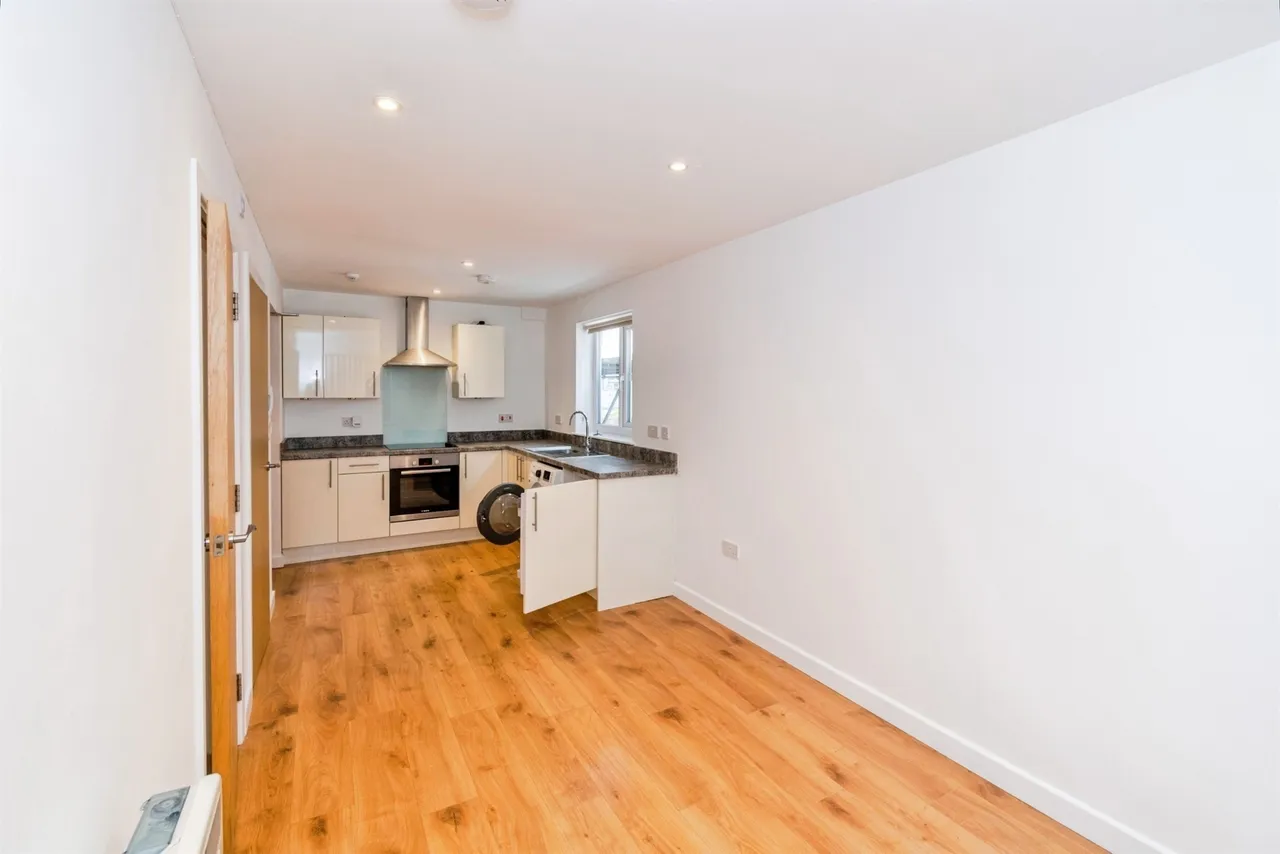 Southampton Street, Southampton, SO15, photo 6