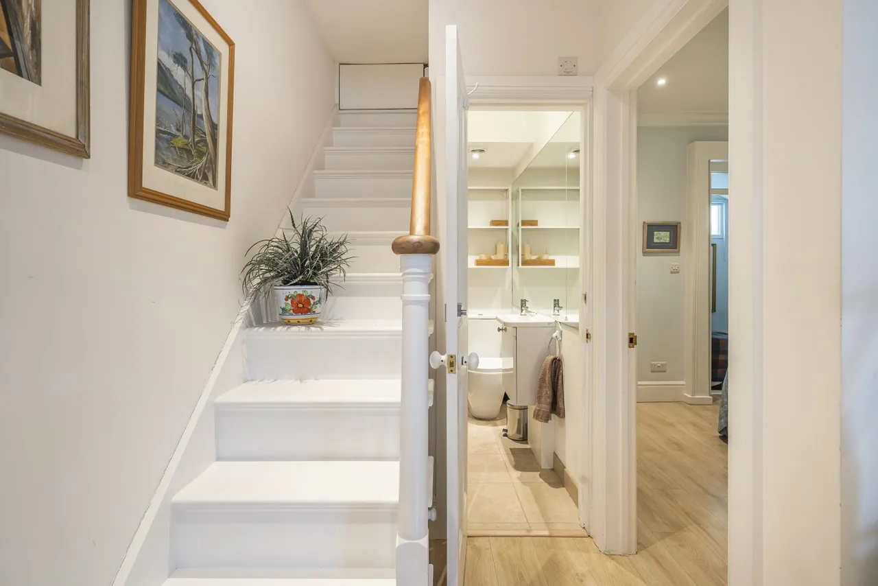 Claylands Road, London, SW8, photo 15