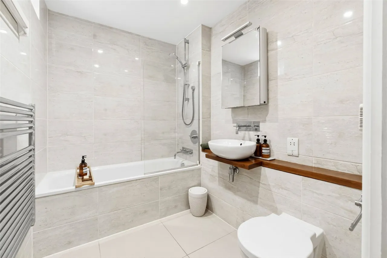 Callington Mews, Twickenham, TW2 5EY, photo 7
