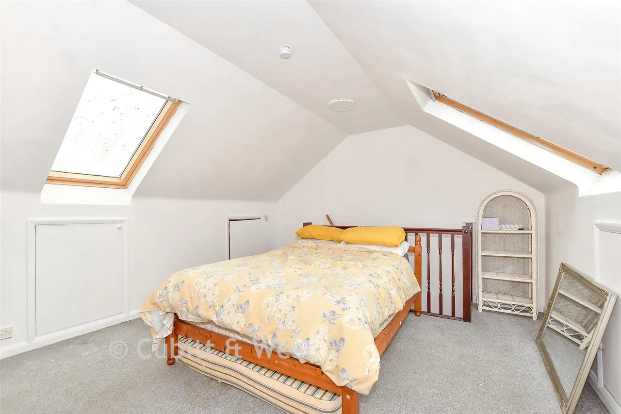 The Peacheries, Chichester, PO19, photo 7