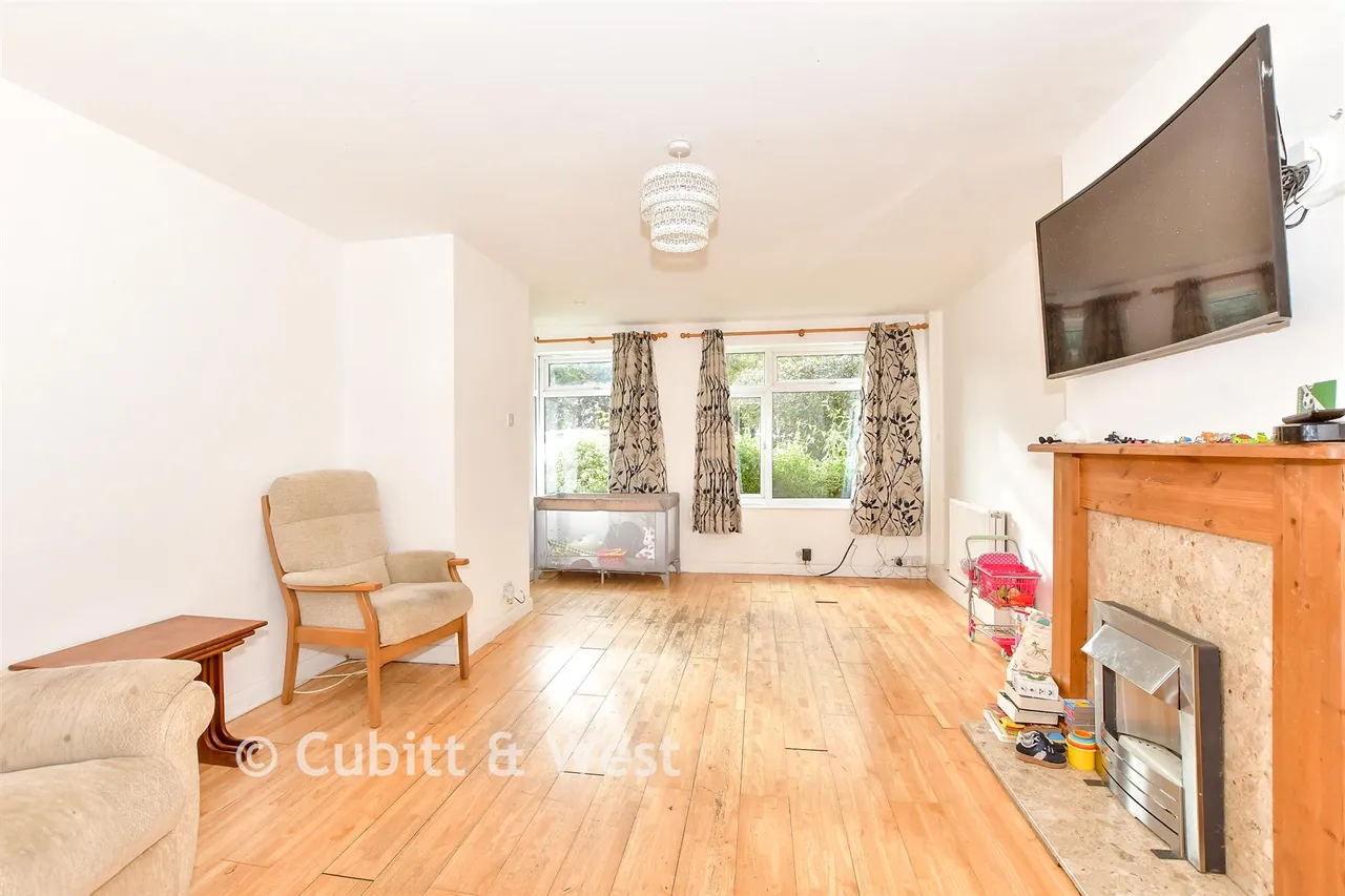 The Peacheries, Chichester, PO19, photo 4