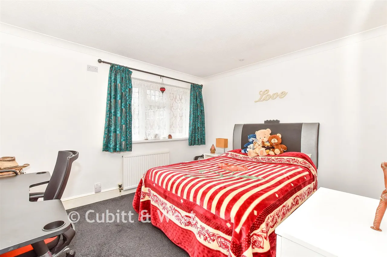 Oberon Close, Waterlooville, PO7, photo 4
