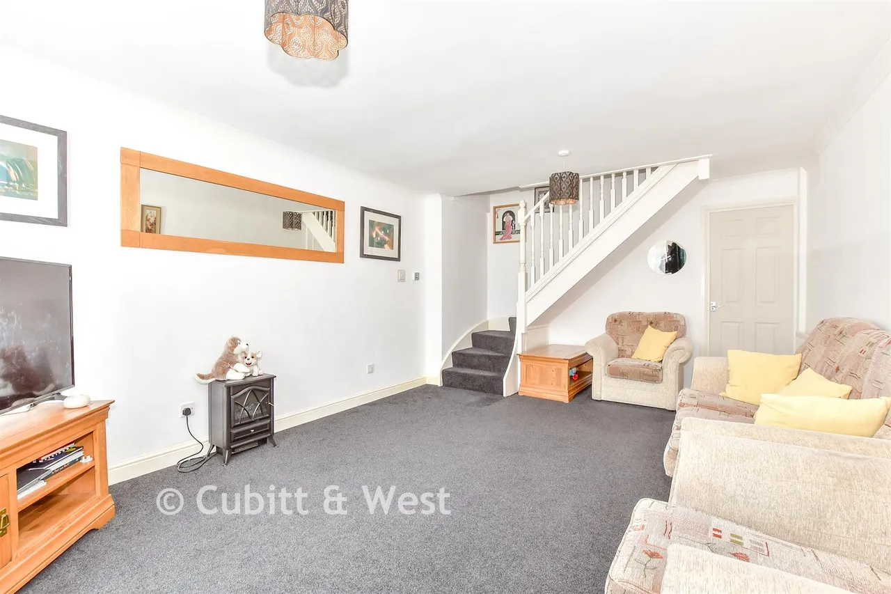 Oberon Close, Waterlooville, PO7, photo 3