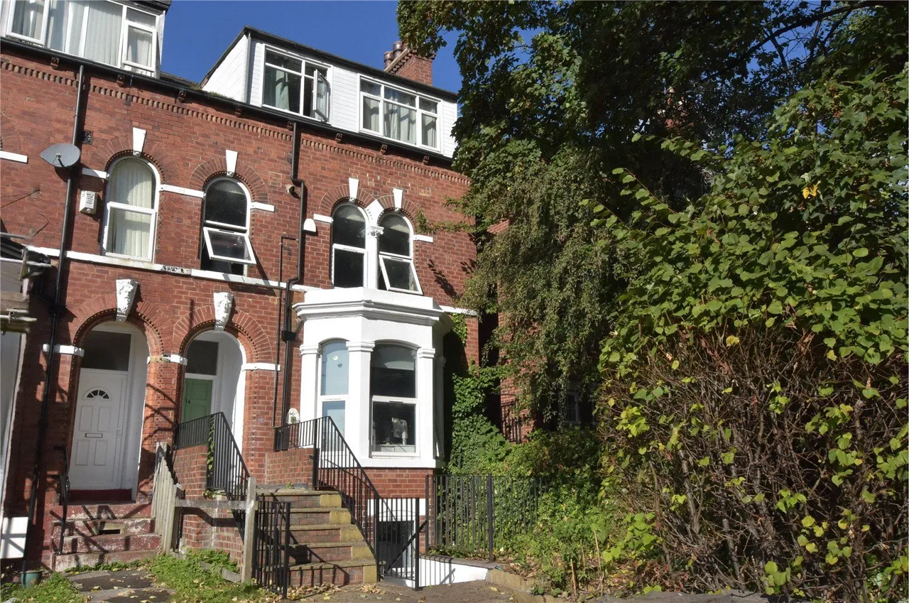 10 bed house for sale, Bainbrigge Road, Leeds, LS6