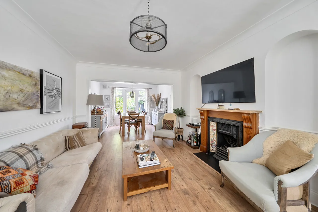 Friary Close, London, N12, photo 2