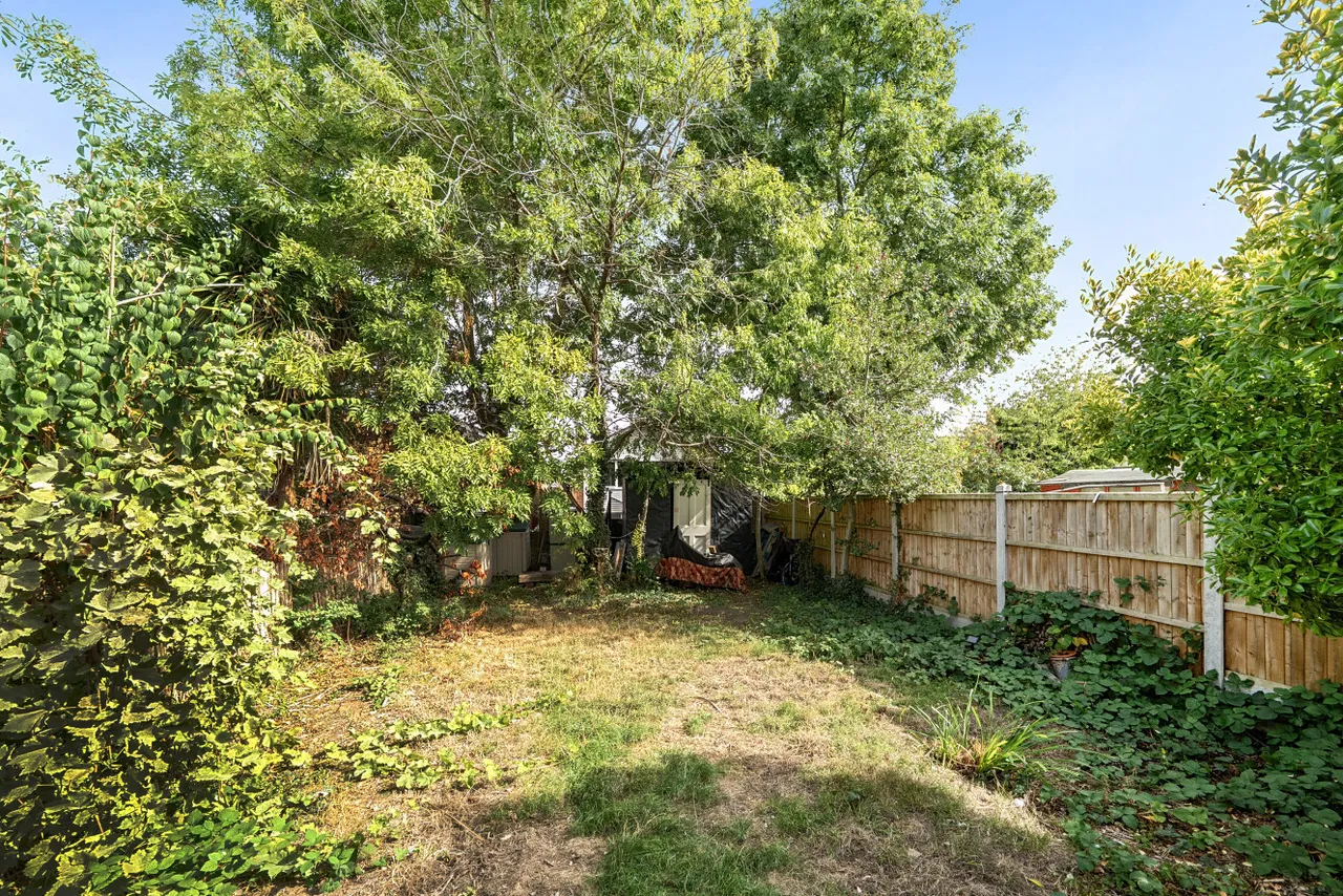 Friary Close, London, N12, photo 4