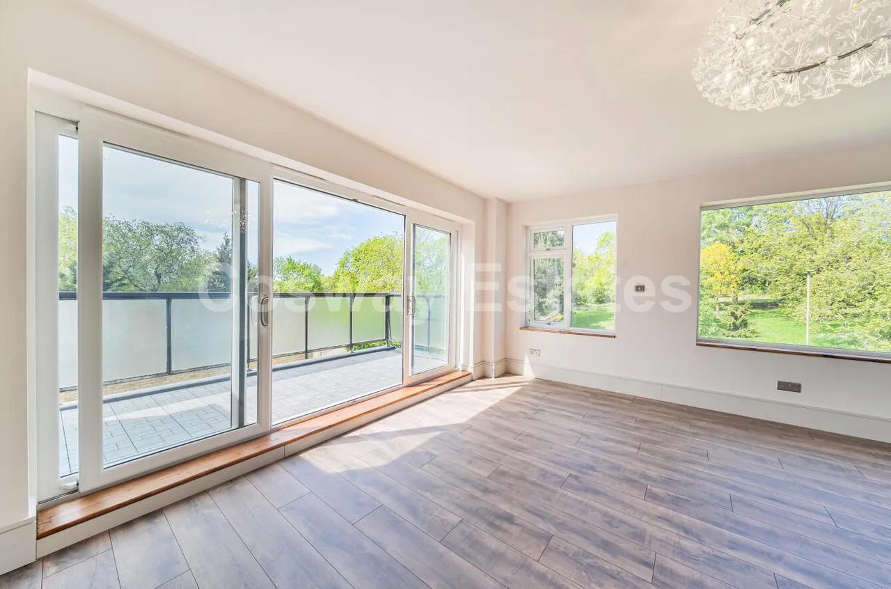 Sunrise View, Mill Hill, NW7, Mill Hill, photo 7