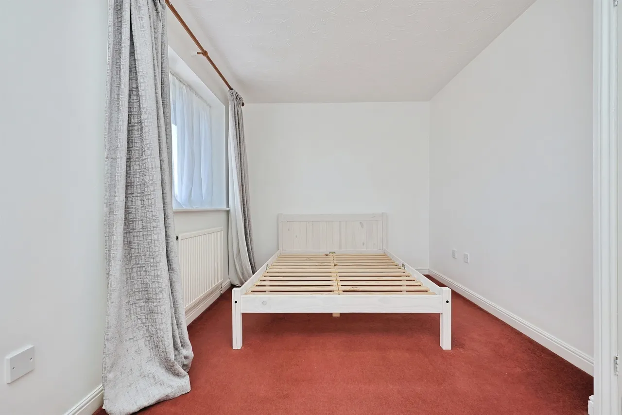 Lisbon Road, Toftwood, Dereham, photo 10