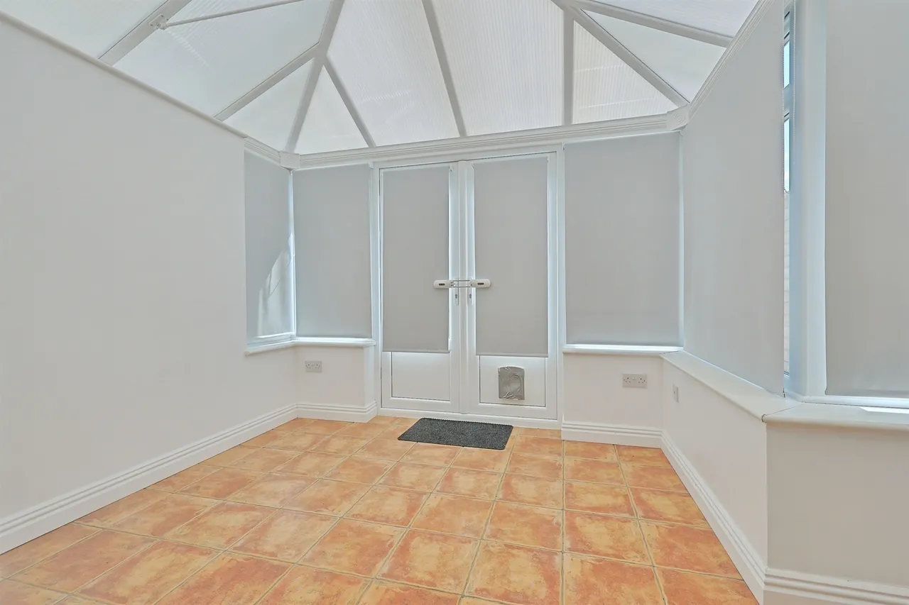 Lisbon Road, Toftwood, Dereham, photo 9