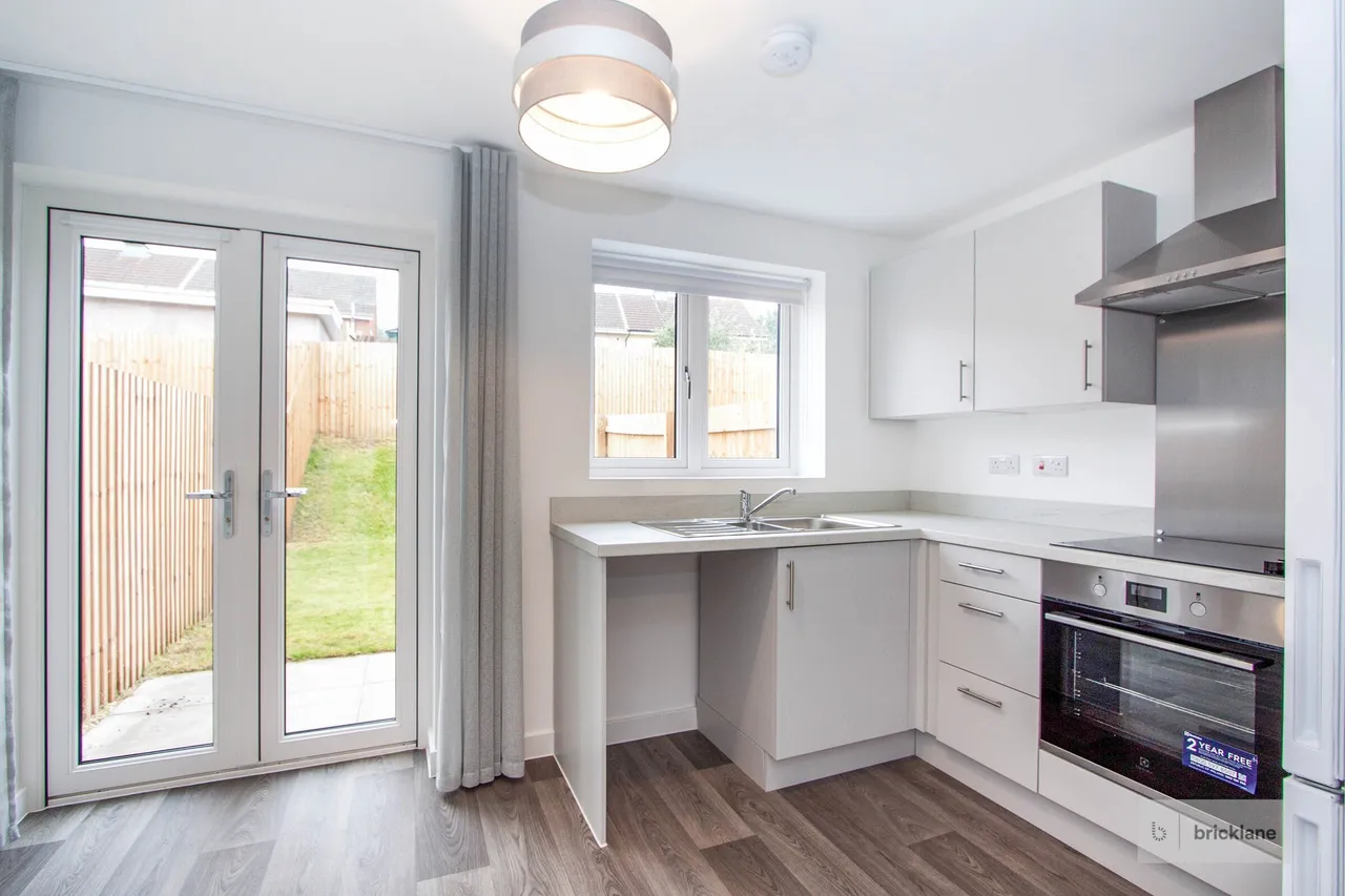 Knovill Close, Lawrence Weston, Bristol, photo 9