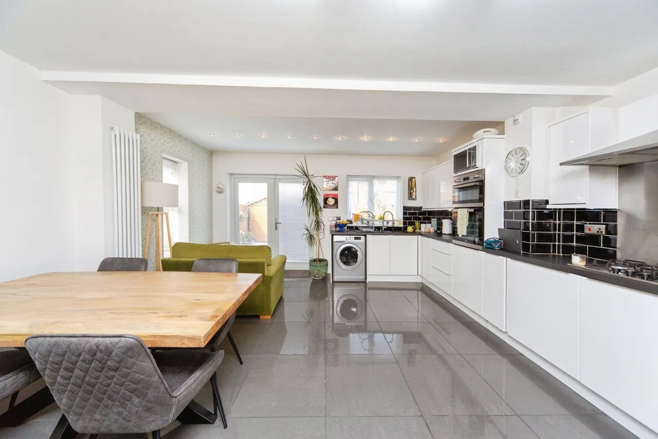 Beck Close, Fazakerley, L10, photo 6