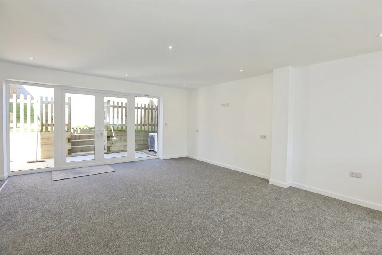 Hilders Farm Close, Crowborough, TN6, photo 3
