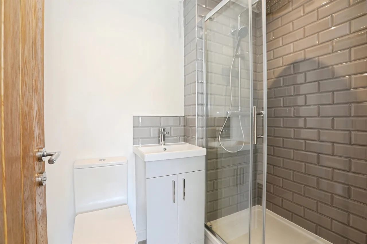 Hilders Farm Close, Crowborough, TN6, photo 10
