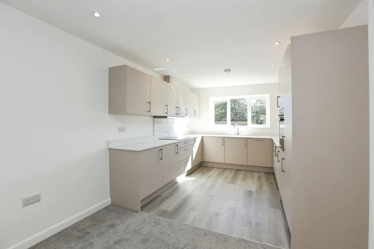 Hilders Farm Close, Crowborough, TN6, photo 5