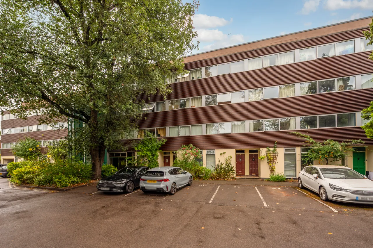 1 bed flat for sale — 29 Claudia Place, London