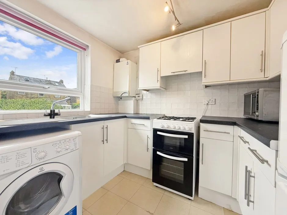Burness Close, Uxbridge, UB8, photo 4
