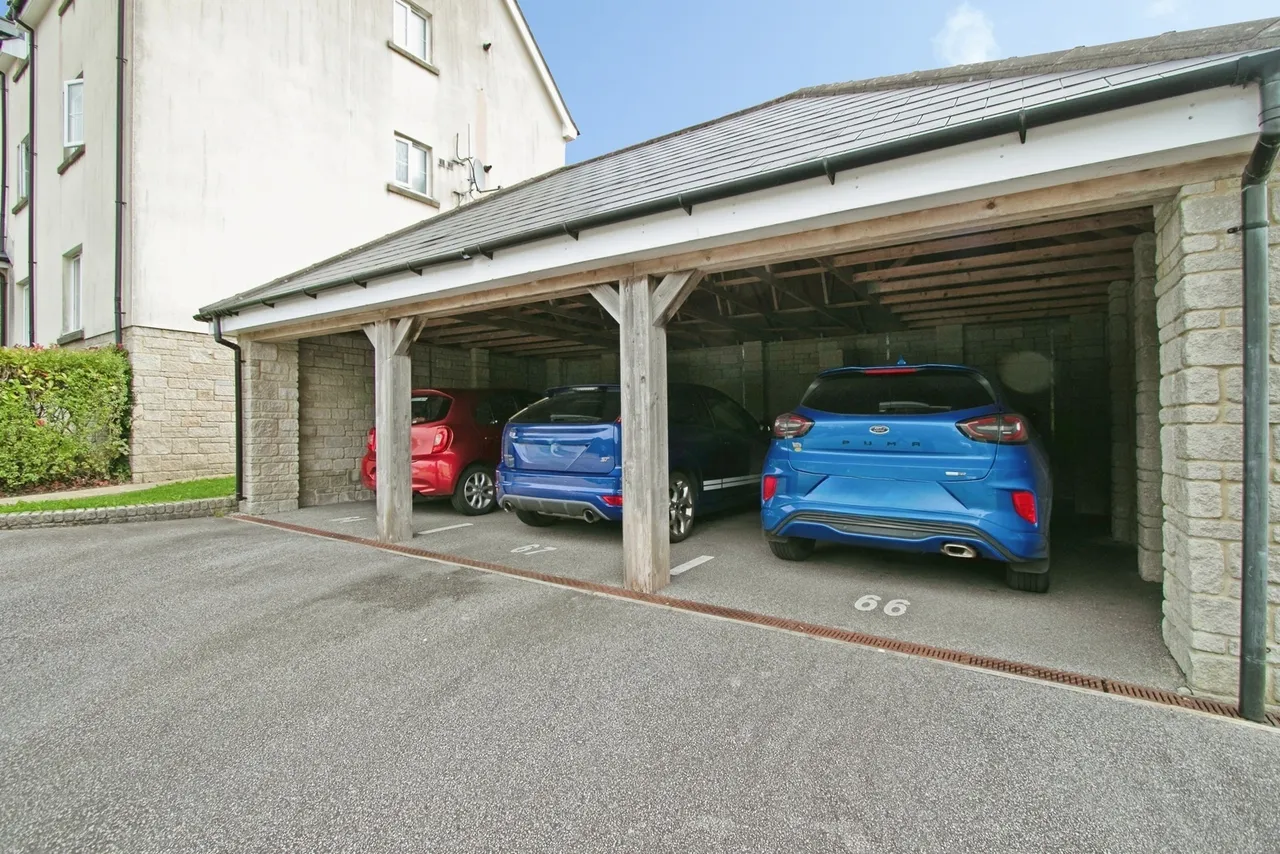 Trelowen Drive, Penryn, TR10, photo 17