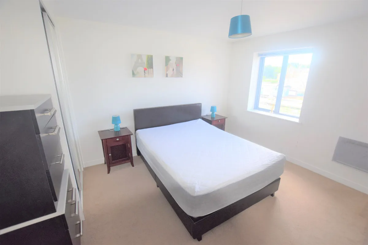 Quayside Drive, Colchester, Essex, CO2 8GN, photo 5