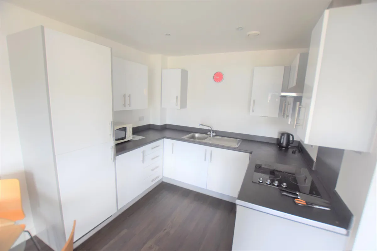 Quayside Drive, Colchester, Essex, CO2 8GN, photo 4