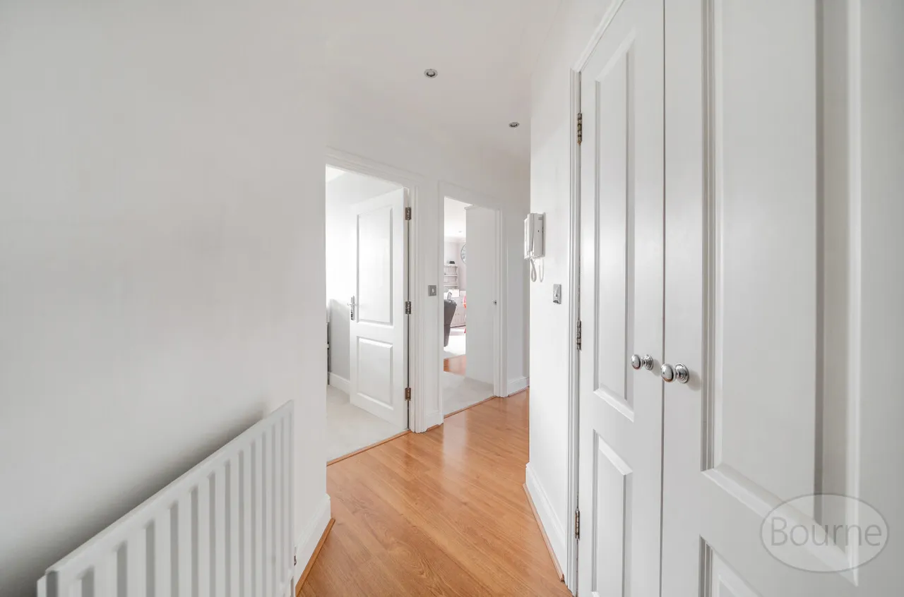 Hale Road, Farnham, GU9, photo 6