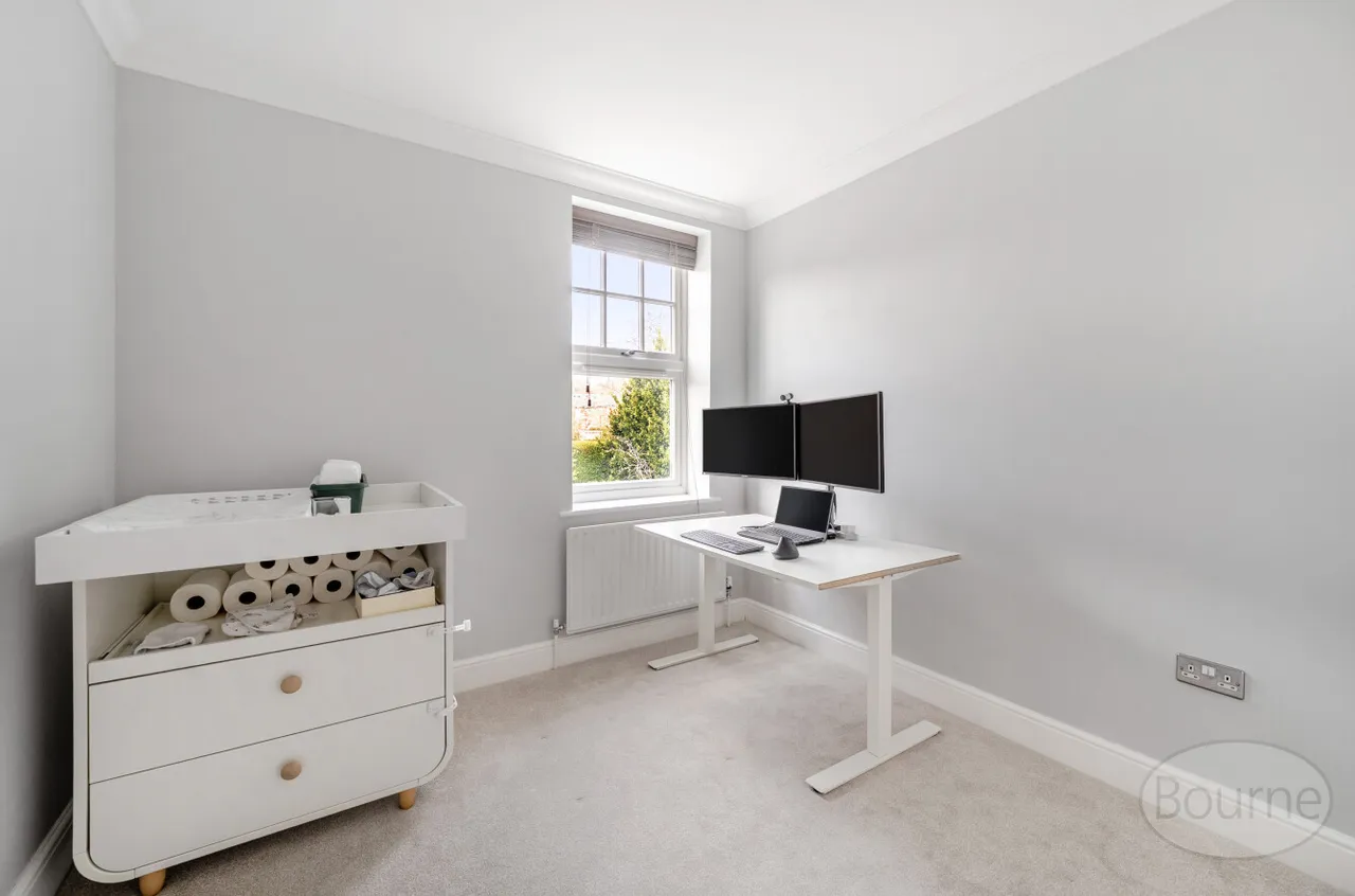 Hale Road, Farnham, GU9, photo 7