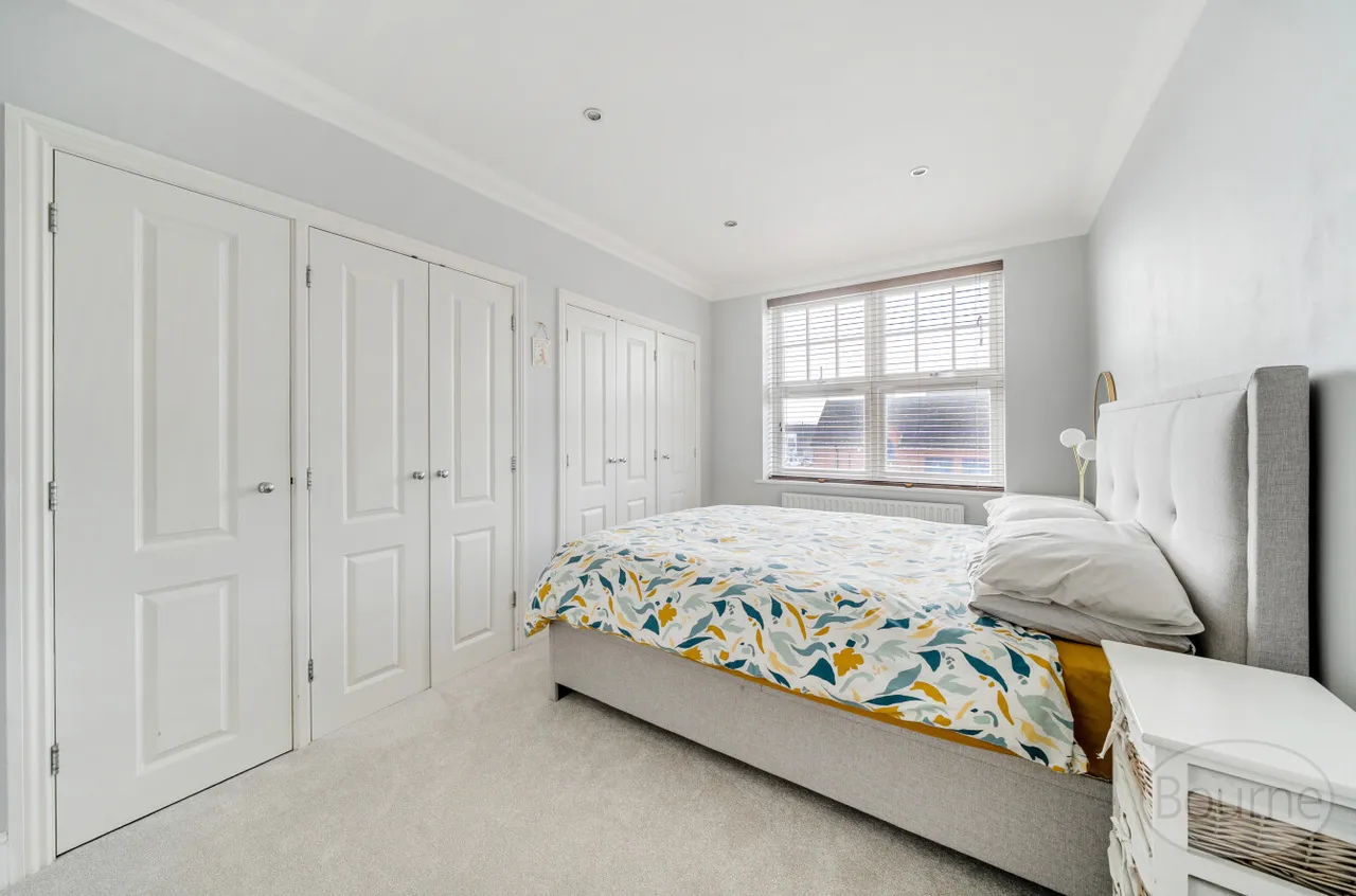 Hale Road, Farnham, GU9, photo 8