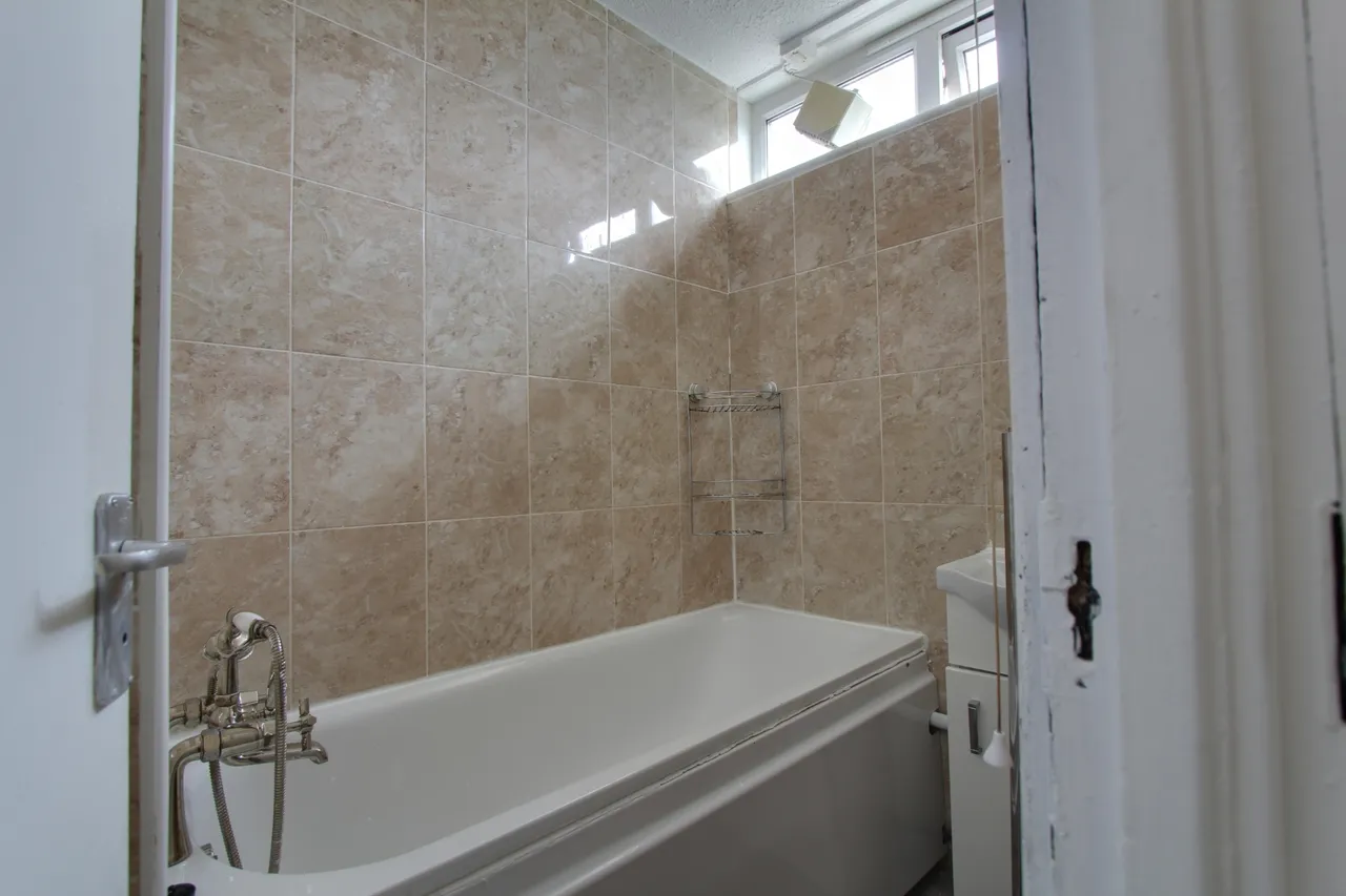 Mursell Estate, London, SW8, photo 8